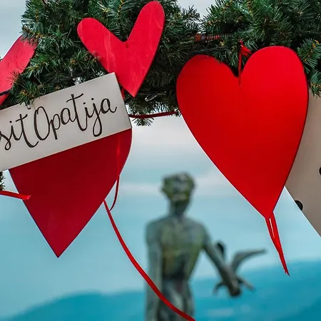 Appartement Maja With Free Private Parking And Lovely Sea View Terrace Opatija