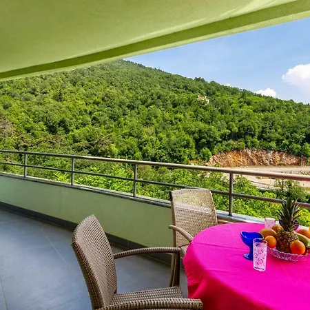 Maja With Free Private Parking And Lovely Sea View Terrace