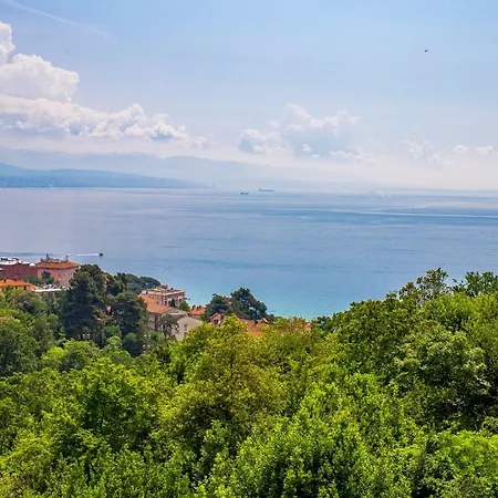 Maja With Free Private Parking And Lovely Sea View Terrace *