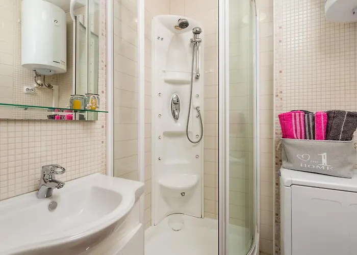 Apartment Maja With Free Private Parking And Lovely Sea View Terrace