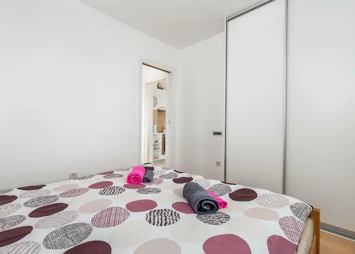 Apartment Maja With Free Private Parking And Lovely Sea View Terrace
