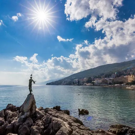 شقة Maja With Free Private Parking And Lovely Sea View Terrace *