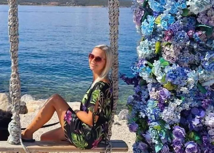 Maja With Free Private Parking And Lovely Sea View Terrace Lejlighed Opatija