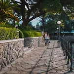 Daire Maja With Free Private Parking And Lovely Sea View Terrace *